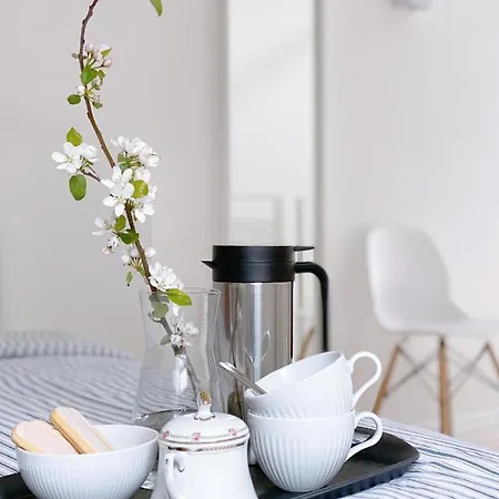 Grosse 73, * Flensburg